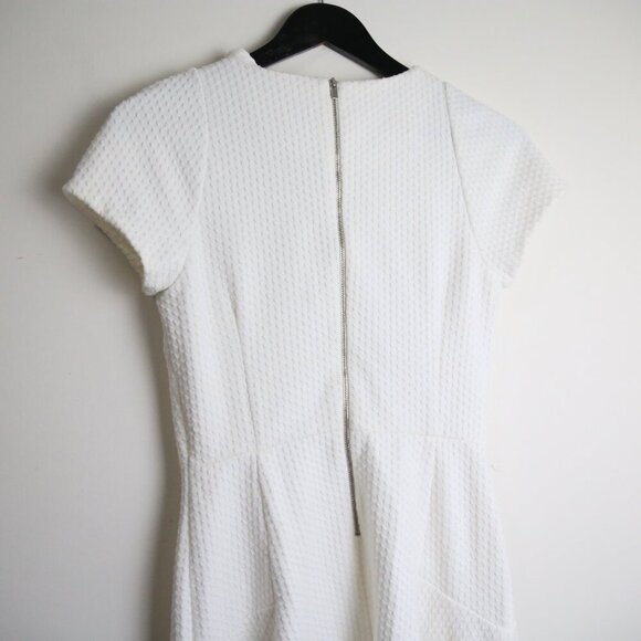Banana Republic Fit and Flare A-Line Raised Dot Textured White Dress Size 4 - Picture 4 of 4